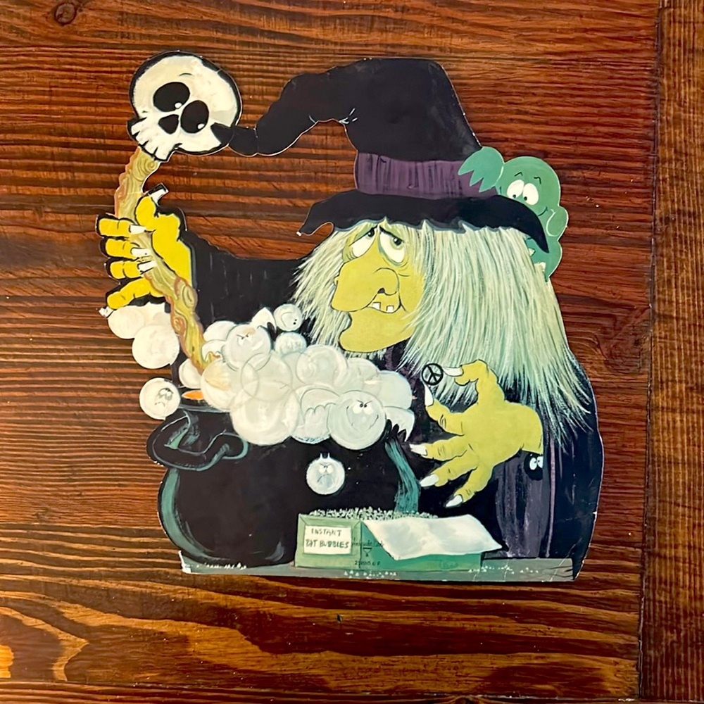 Vintage Halloween cardboard cutout 💀